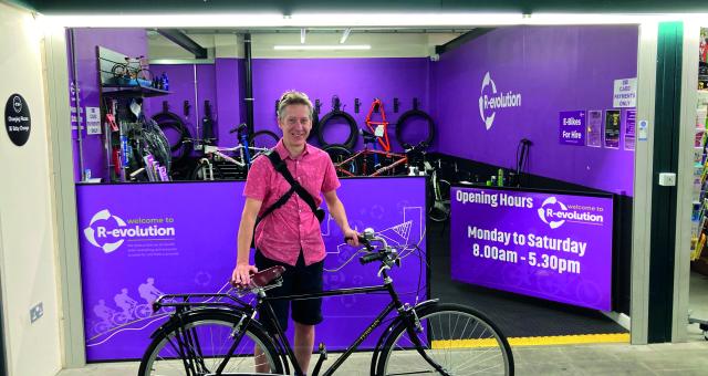 Second hand cycle store discount